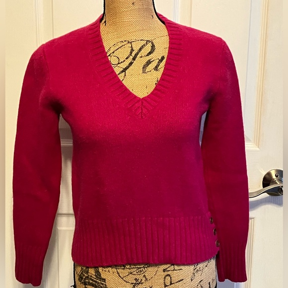 Faconnable Sweaters - Faconnable thick lamb’s wool magenta berry pink short length v-neck knit sweater